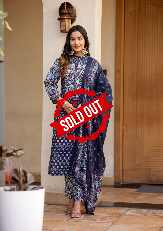 Royal Dark Blue Cotton Suit Set for Women – Elegant Ethnic Wear