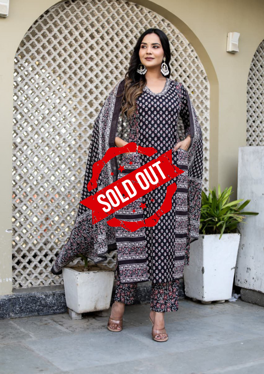 Black Cotton Suit Set for Women – Timeless Ethnic Elegance