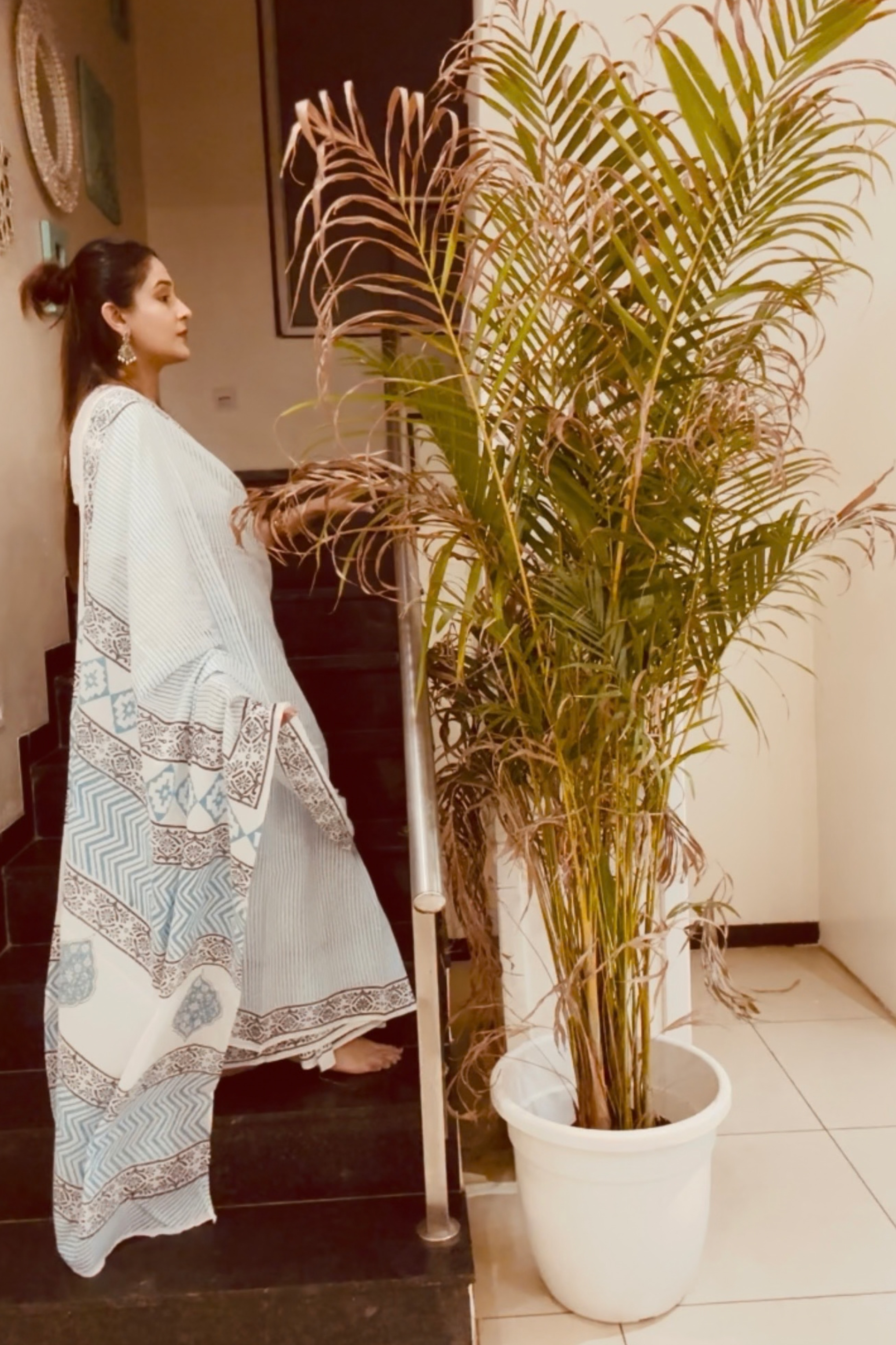 Fiza blue striped hand block pure cotton mulmul sari - House Of Kaura